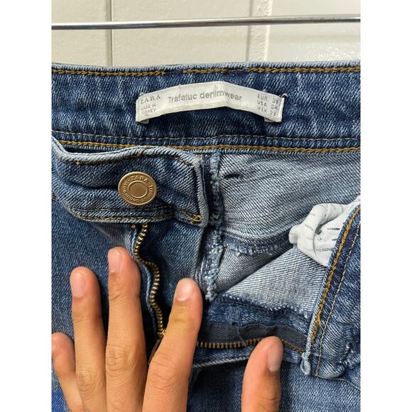 Zara Distressed Paint Splattered Light Wash Womans Jeans SZ4 - Picture 5 of 6